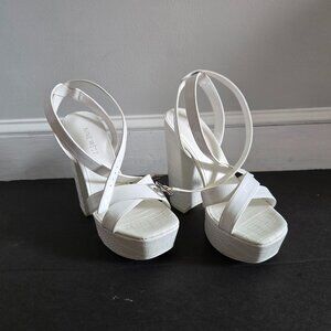 Nine West White Faux Snakeskin Platform Heels Size 7.5M